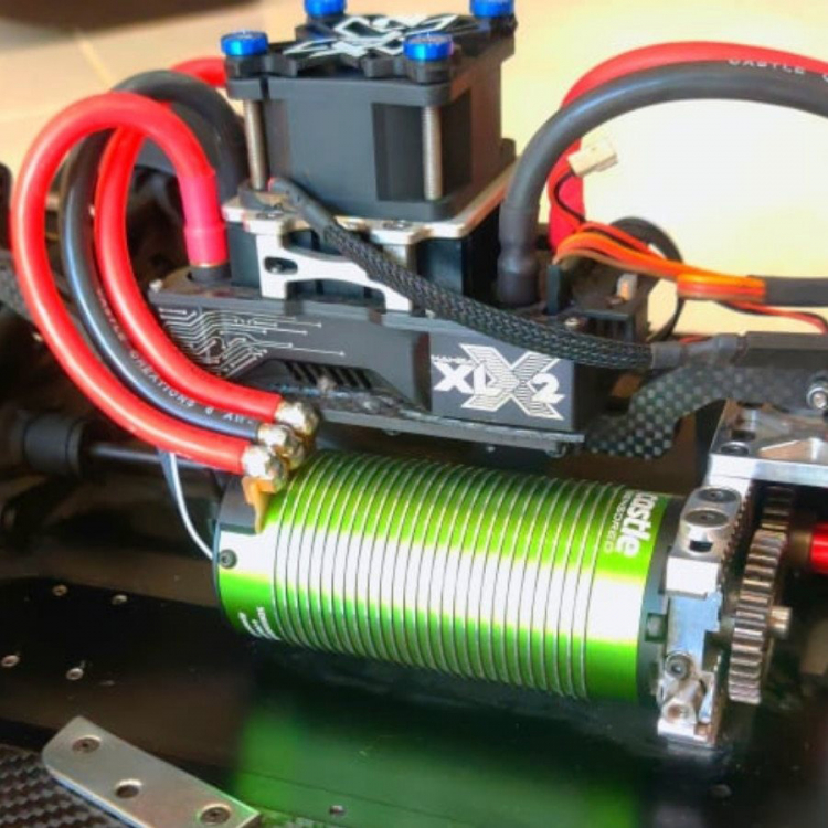Castle Creation Motor Sensored 4Pole 17212400KV SamiRC